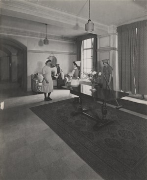 Photo:View of the nurses' home hallway, Jan 1946 (Catalogue reference: SC01601-F2955)